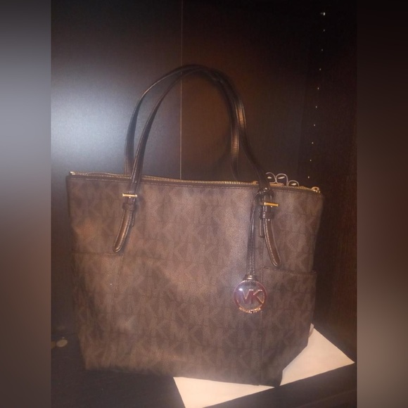 Michael Kors Tote - Picture 1 of 7